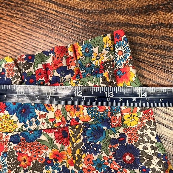 J Crew pleated belted shorts in Liberty Margaret Annie print size 0 100%… - Picture 11 of 14